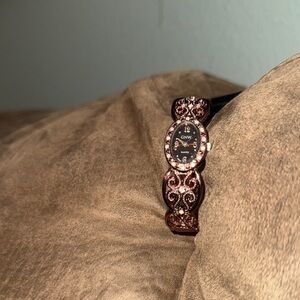 GNW QUARTZ Elegant Rose Gold Tone Watch